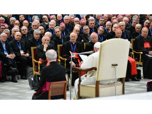 Popiežius: Sinodinė Bažnyčia yra visiems; Ji kviečia visus!